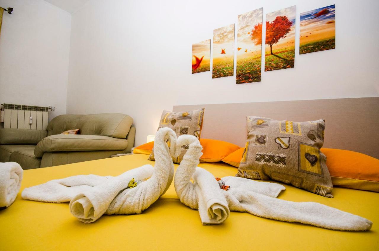 Apartment Hello Rose - Intero Rom